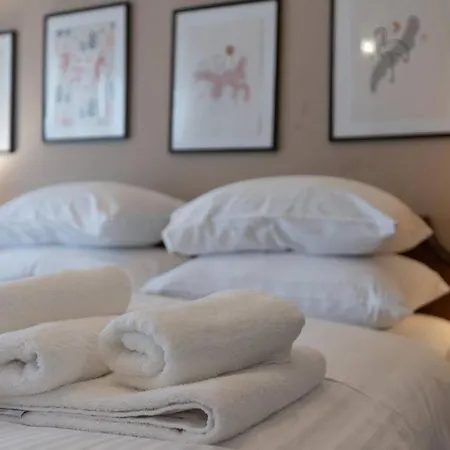 Appartement με θέα πλατεία στο κέντρο της πόλης Larissa