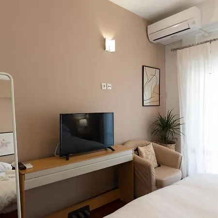Appartement με θέα πλατεία στο κέντρο της πόλης *