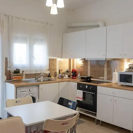 Apartamento με θέα πλατεία στο κέντρο της πόλης Larissa