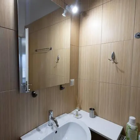 με θέα πλατεία στο κέντρο της πόλης