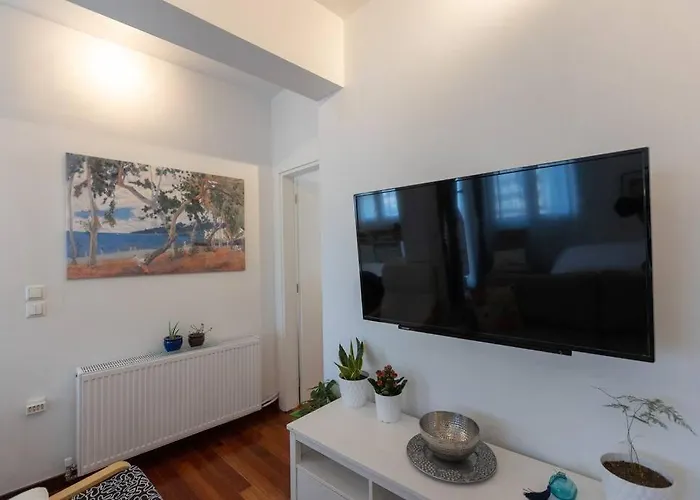 Apartment με θέα πλατεία στο κέντρο της πόλης Larissa